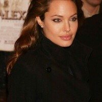 Angelina-Jolie-61