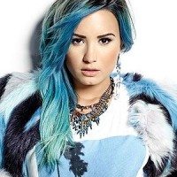 Demi-Lovato-17