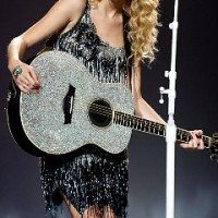 Taylor-Swift-61