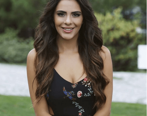Semra-Guzel-Yeni-Fotograflari-1