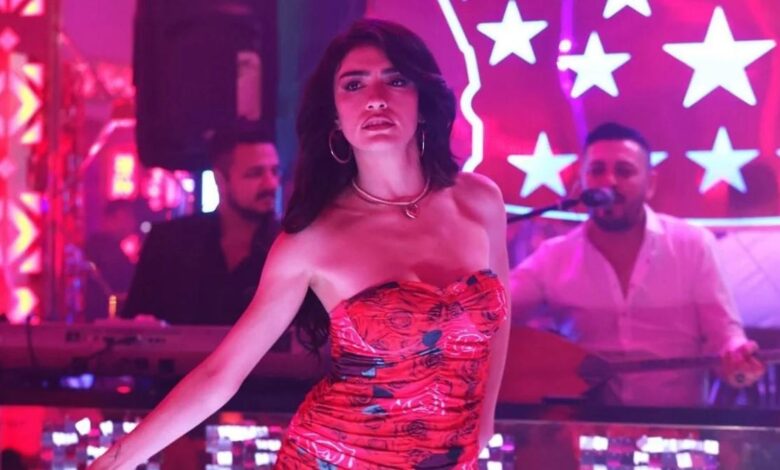Hazar Ergüçlü Kimdir? 1 hazar erguclu inci taneleri dilber