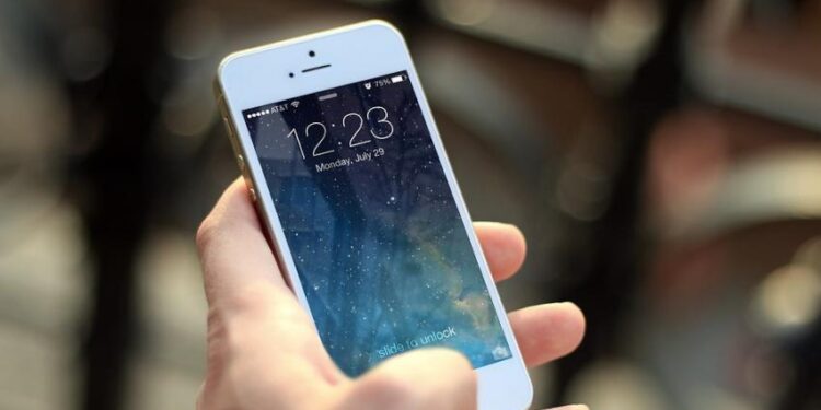 iphone um yavaslatildi mi