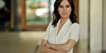 Nazlı Çelik Kimdir? 32 nazlı çelik öne çıkan