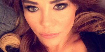 Esra Balamir Kimdir? 11 esra balamir 14