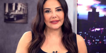 Esra Balamir Kimdir? 16 esra balamir 9