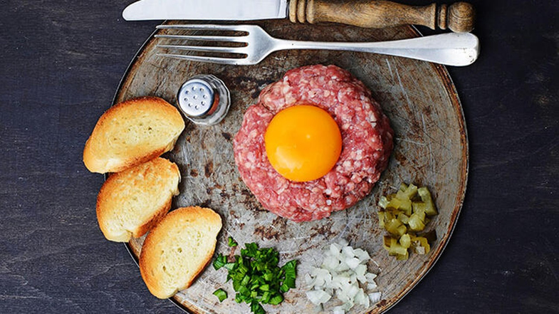 Steak Tartar Tarifi, Nasıl Yapılır? (Videolu) 3 steak tartar 2