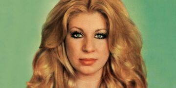 Ayla Algan Kimdir? 17 2
