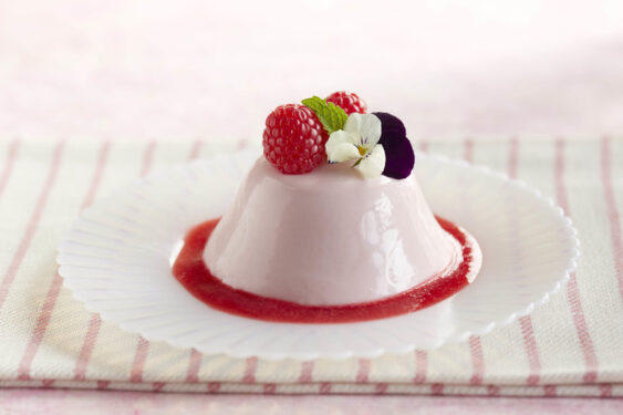 Panna Cotta Tarifi, Nasıl Yapılır? (Videolu) 3 panna cotta 2