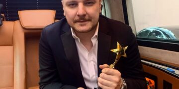 Ekin Uzunlar Kimdir? 14 ekin uzunlar 1