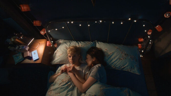 Feel Good Dizi Konusu ve Oyuncuları 3 Feel Good Dizi Konusu