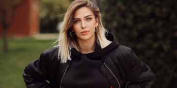Yasemin Şefkatli Kimdir? 8 yasemin sefkatli one cikan