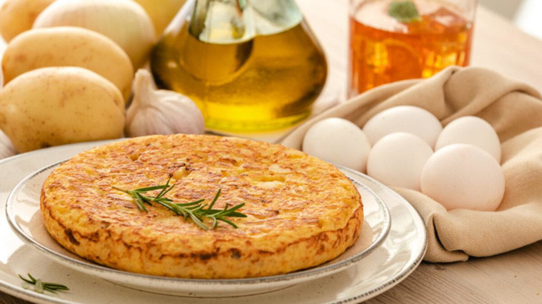 İspanyol Omleti (Tortilla de Patatas) Tarifi, Nasıl Yapılır? (Videolu) 2 İspanyol Omleti