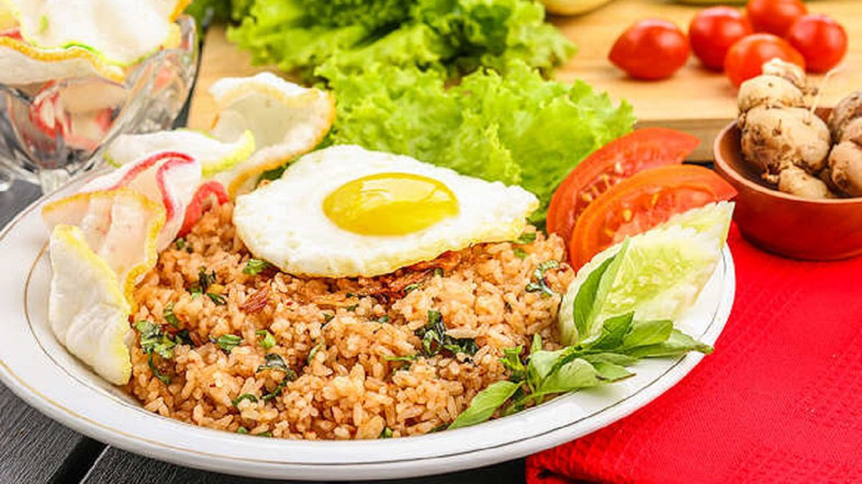 Nasi Goreng Tarifi, Nasıl Yapılır? (Videolu) 2 nasi goreng 1