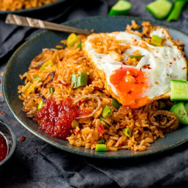 Nasi Goreng Tarifi, Nasıl Yapılır? (Videolu) 4 nasi goreng 2
