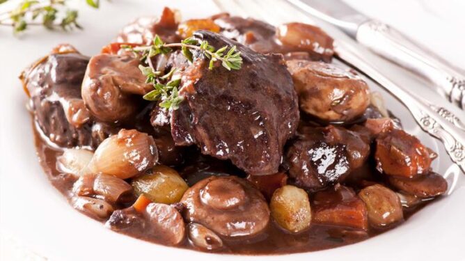 Boeuf Bourguignon Tarifi, Nasıl Yapılır? 4 Boeuf Bourguignon