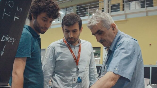 Özdemir Bayraktar Kimdir? 6 ozdemir bayraktar 5