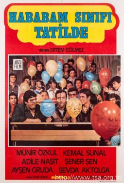 Hababam Sınıfı Tatilde Film Konusu ve Oyuncuları 2 Hababam Sınıfı Tatilde afiş
