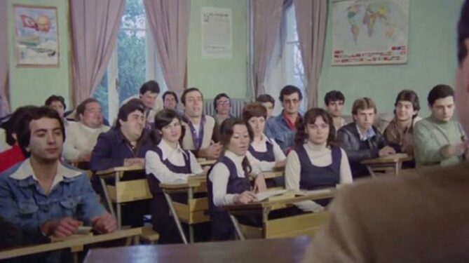 Hababam Sınıfı Tatilde Film Konusu ve Oyuncuları 4 Hababam Sınıfı Tatilde