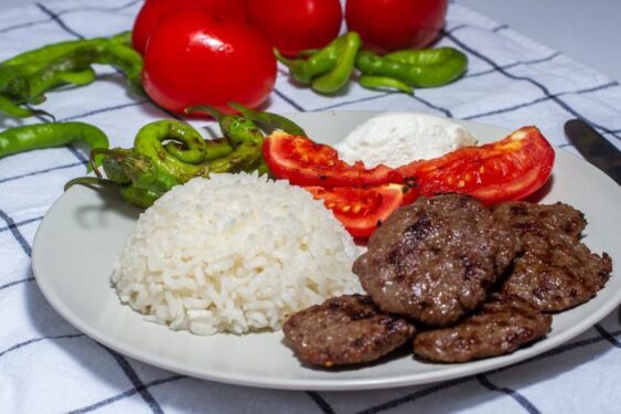 Sivas Köfte Tarifi, Nasıl Yapılır? 4 Sivas Köfte