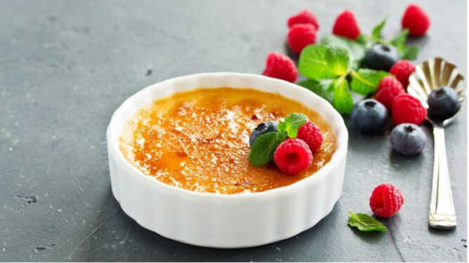 Creme Brulee (Krem Brüle) Tarifi, Nasıl Yapılır? (Videolu) 2 creme brulee tarifi