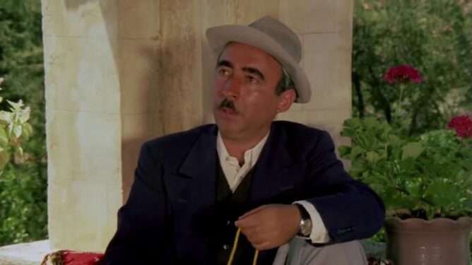 Kibar Feyzo Film Konusu ve Oyuncuları 3 Kibar Feyzo