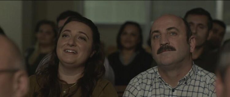 Kumbara Film Konusu ve Oyuncuları 3 Kumbara