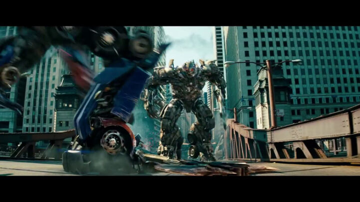 Transformers 3: Ay'ın Karanlık Yüzü Film Konusu