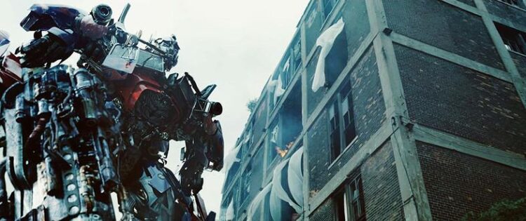 Transformers 3: Ay'ın Karanlık Yüzü Film Konusu ve Oyuncuları 3 Transformers 3: Ay'ın Karanlık Yüzü Film Konusu