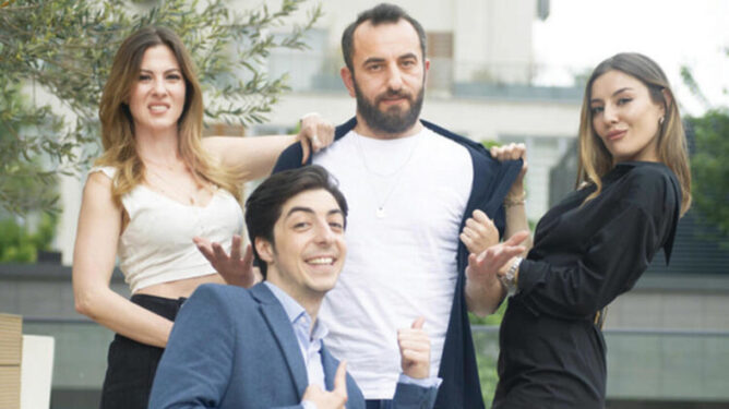 Aykut Enişte Film Konusu ve Oyuncuları 3 Aykut Enişte Film Konusu
