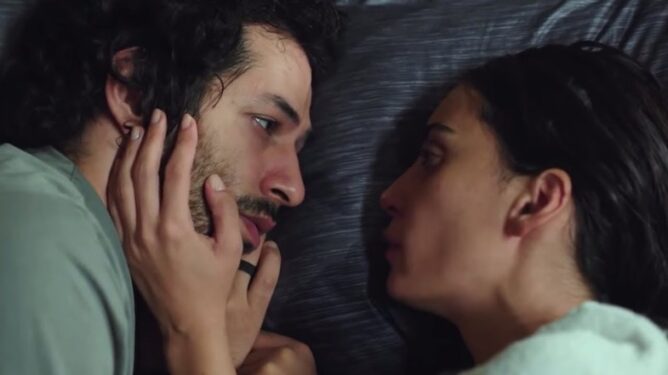 Bir Varmış Bir Yokmuş Film Konusu ve Oyuncuları 4 Bir Varmış Bir Yokmuş filmi