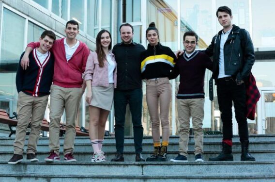 Son Parti Film Konusu ve Oyuncuları 3 Son Parti filmi