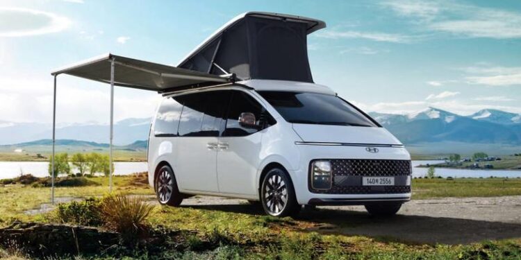 hyundai staria 1