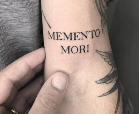 Memento Filmi Konusu ve Oyuncuları 4 Memento Filmi Konusu ve Oyuncuları