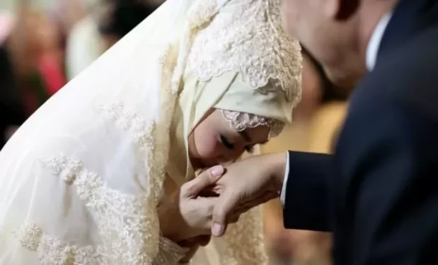 Boğa Burcu Kadını ve Aslan Erkeği Uyumu 4 boga burcu kadini ve aslan erkegi uyumu4