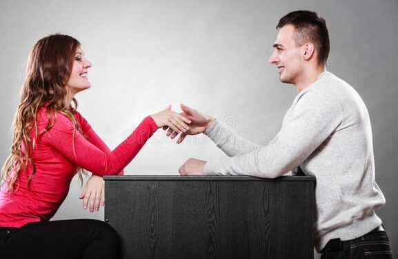 Koç Burcu Kadını ve Akrep Erkeği Uyumu 2 Koç Burcu Kadını ve Akrep Erkeği Uyumu