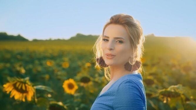 Ayşen Birgör Kimdir? 2 ayce bingor kimdir 1