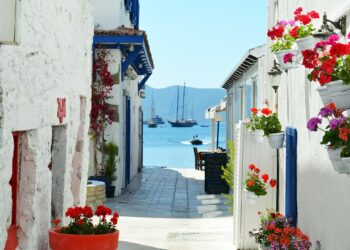 Bodrum da Gezilecek yerler bodrum sokaklari evleri