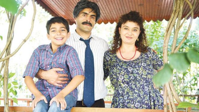 Mahalleden Arkadaşlar Filmi Konusu ve Oyuncuları 4 mahalleden arkadaslar filmi konusu ve oyunculari5