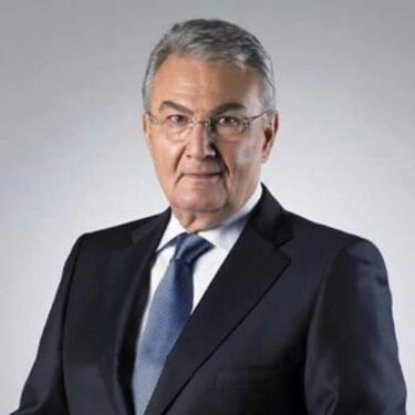 Deniz Baykal Kimdir? 2 Deniz Baykal