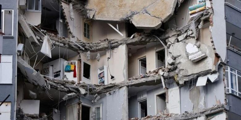 depremde binalar neden yikilir 4