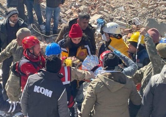 6 Şubat 2023 Kahramanmaraş Depremi / Hatay Depremi 15 ebrar kirmizi deprem 768x541 1