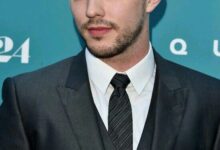 nicholas hoult 8