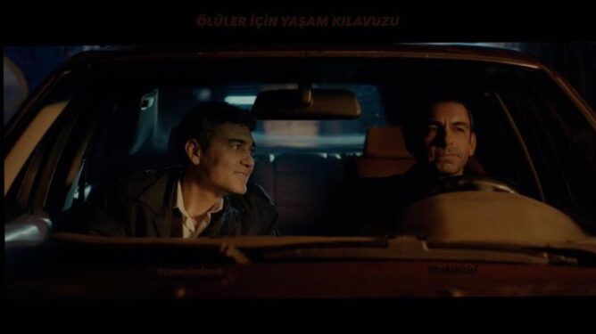 Ölüler İçin Yaşam Kılavuzu Film Konusu ve Oyuncuları 3 oluler icin yasam kilavuzu filmi 4