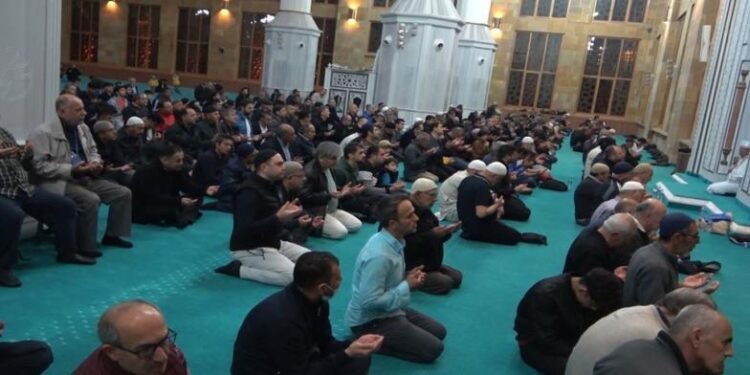 teravih namazi nasil kilinir 2