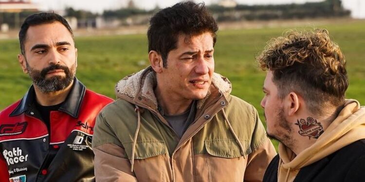 Üçlü Pürüz Film Konusu ve Oyuncuları 3 uclu puruz filmi 2