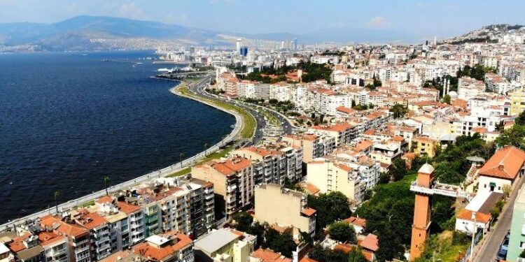 izmir gezi rehberi