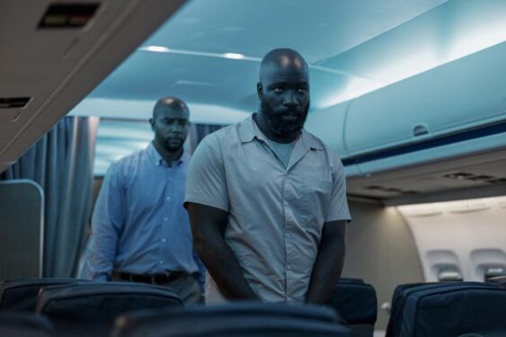 Uçak Film Konusu ve Oyuncuları 3 ucak filmi 4
