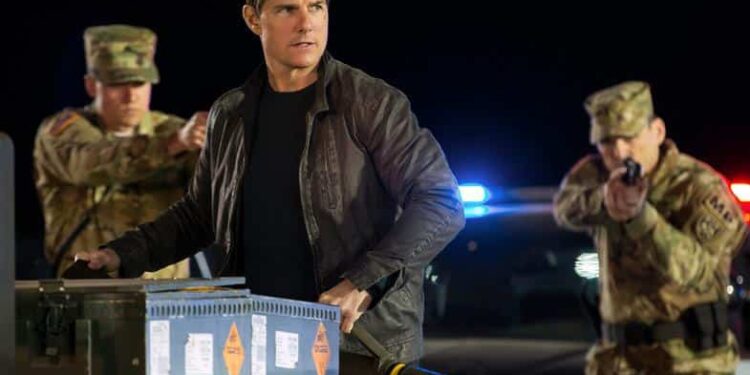 jack reacher asla geri donme filmi 3