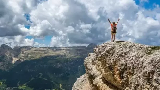 Rüyada Yüksek Bir Yerde Olmak Ne Anlama Gelir? 2 rüyada yüksek bir yerde olmak