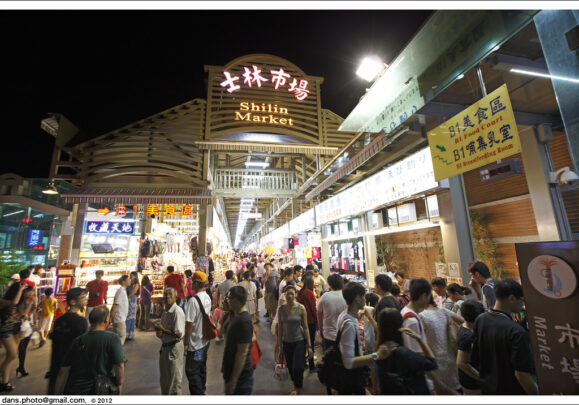 shilin market